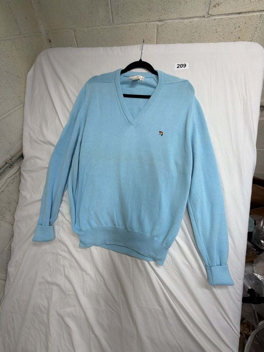 Vintage Arnold Palmer Cotton Light Blue V-Neck Pullover Sweater Men's Size L
